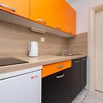 Crnekovic X Frankopanska