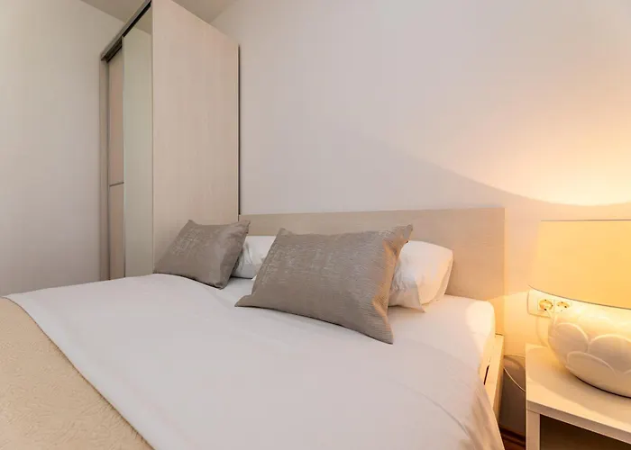 Crnekovic X Frankopanska Apartmán