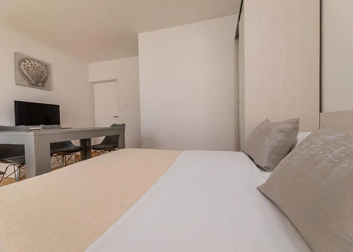 Crnekovic X Frankopanska Apartmán *