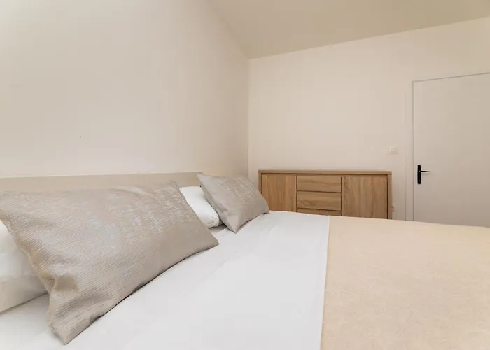 Crnekovic X Frankopanska Apartmán *