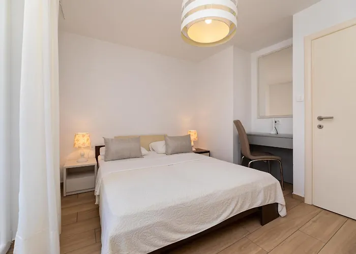 Crnekovic X Frankopanska Apartment *