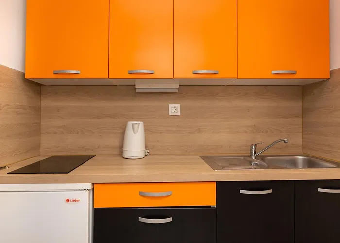Crnekovic X Frankopanska Apartment