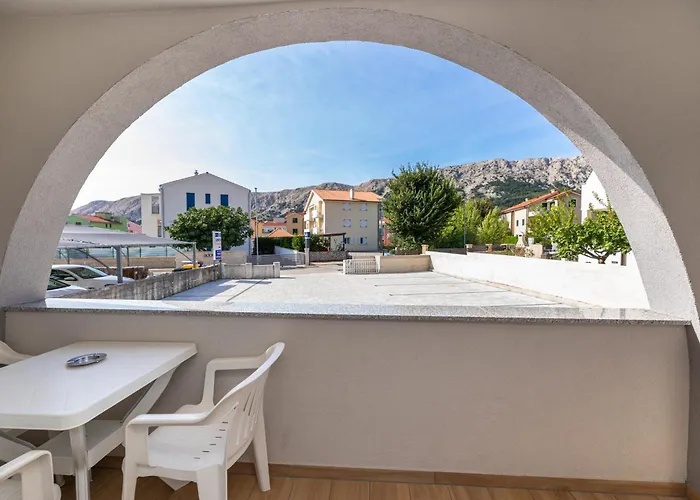 Apartment Crnekovic X Frankopanska Baška