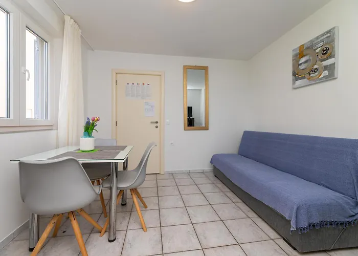 Apartment Crnekovic X Frankopanska