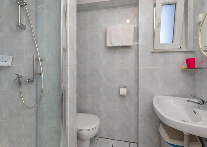 Crnekovic X Frankopanska Apartment